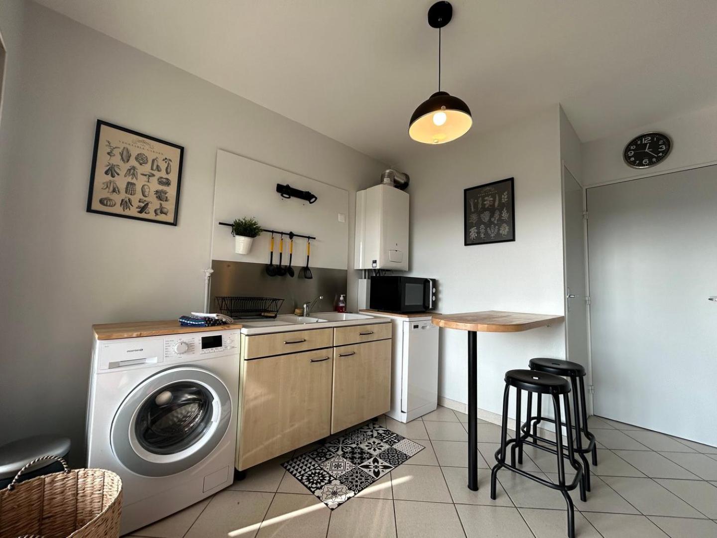 The Belvedere: City Centre With Magnificent Views Apartment Поатие Екстериор снимка